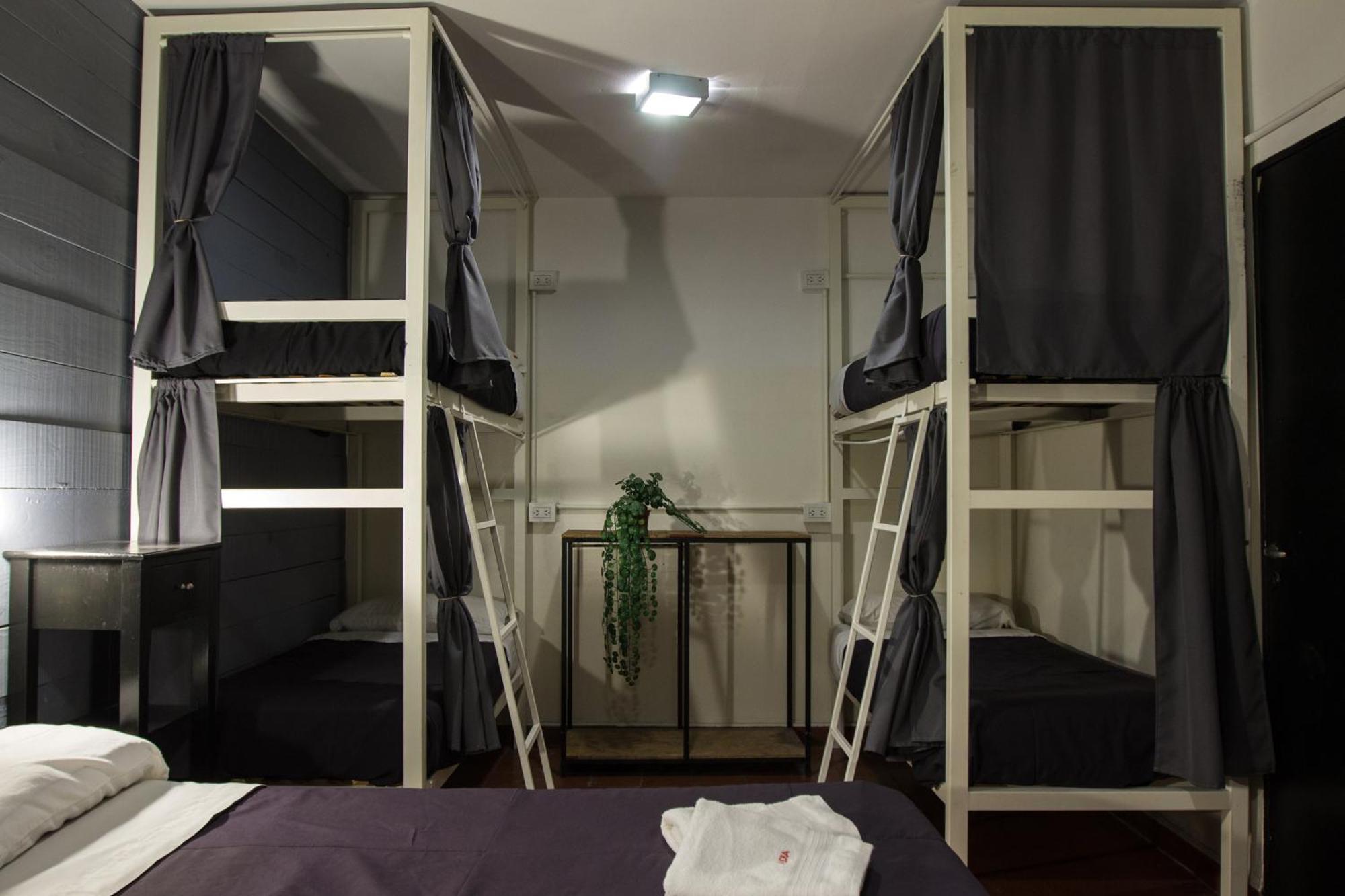 Aldea Hostel & Cafe Кордова Экстерьер фото