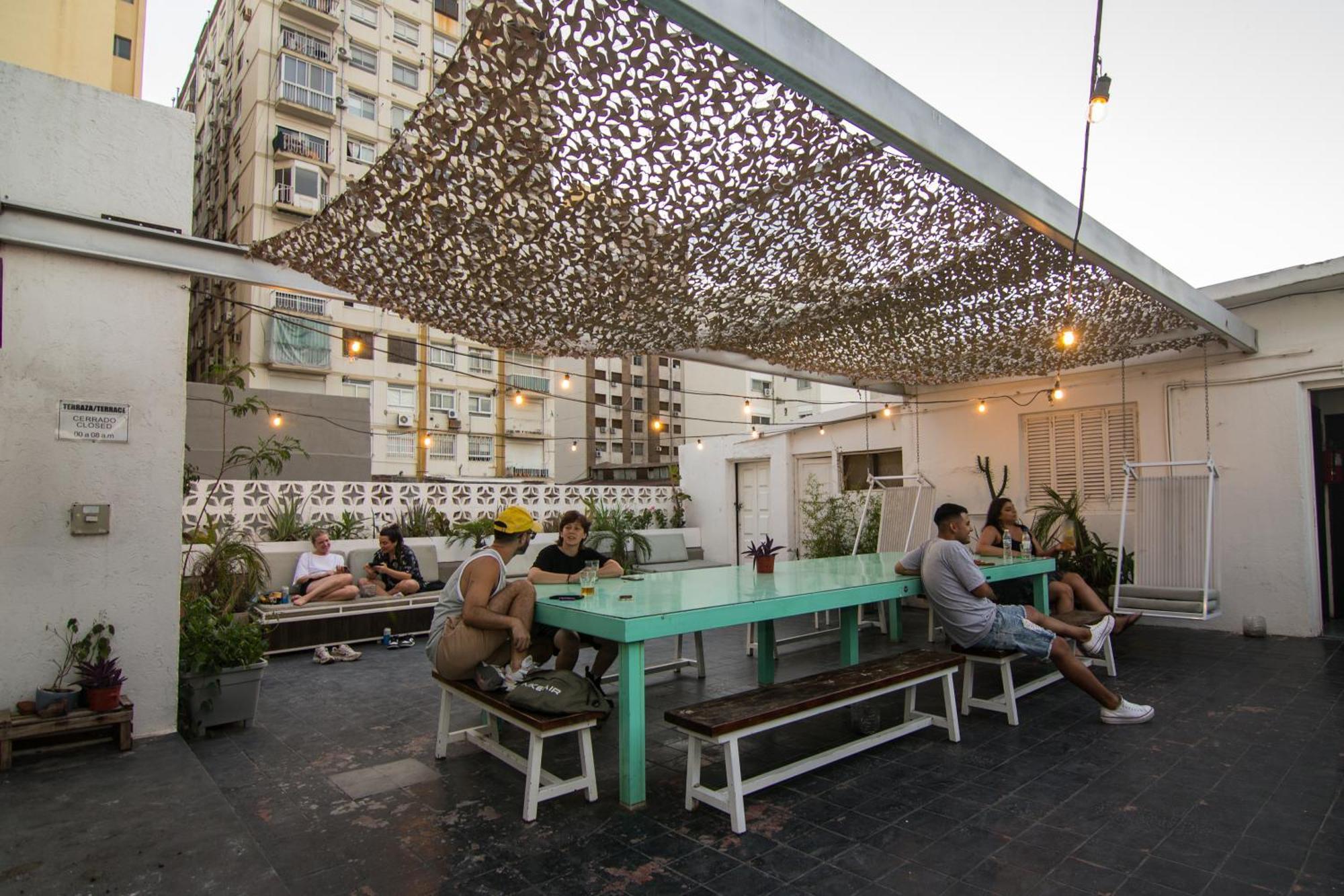 Aldea Hostel & Cafe Кордова Экстерьер фото