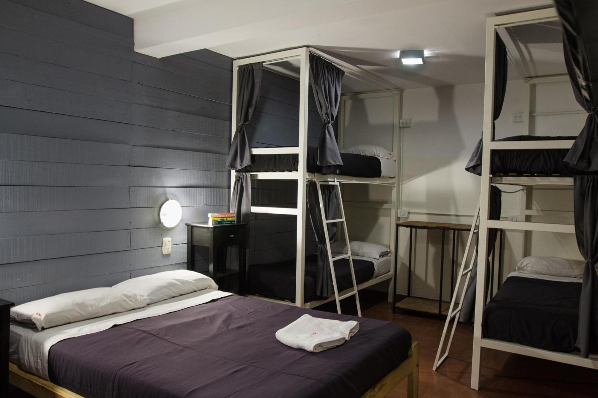 Aldea Hostel & Cafe Кордова Экстерьер фото
