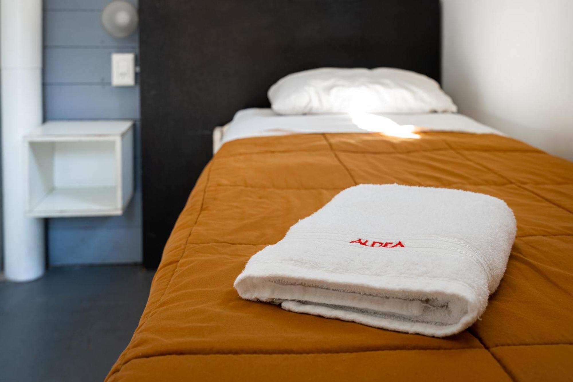 Aldea Hostel & Cafe Кордова Экстерьер фото
