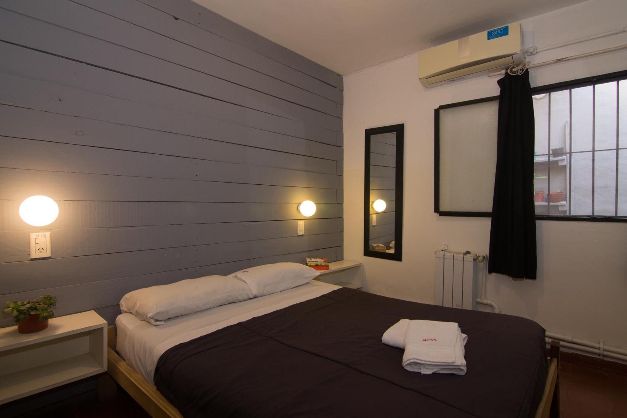 Aldea Hostel & Cafe Кордова Экстерьер фото